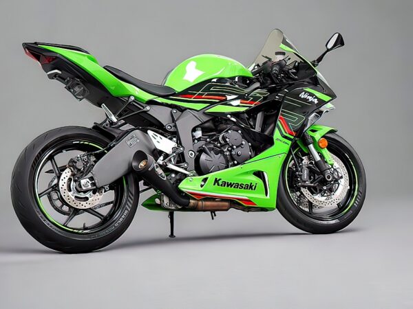 2024 Kawasaki Ninja ZX-6R - Image 4