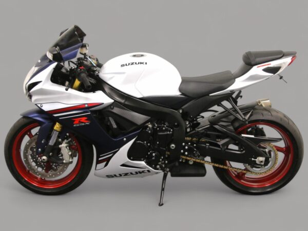 2024 Suzuki GSX-R750 - Image 3