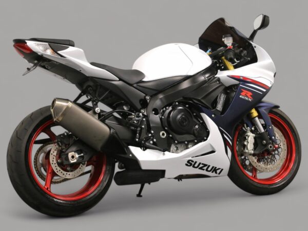 2024 Suzuki GSX-R750 - Image 5