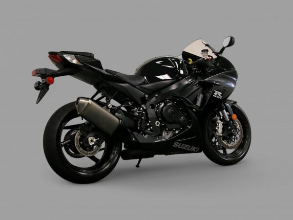 2024 Suzuki GSX-R600 - Image 2