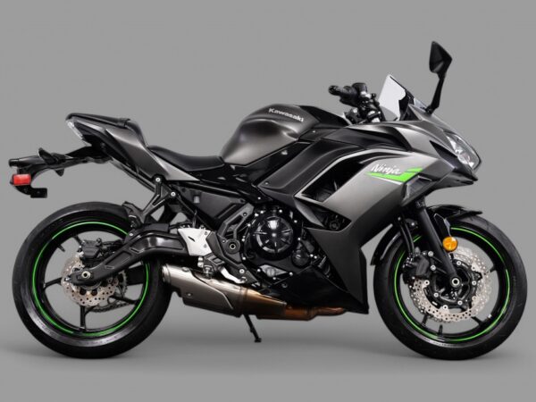 2024 Kawasaki Ninja 650 - Image 4