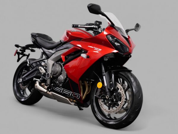 2025 Triumph DAYTONA 660 - Image 4