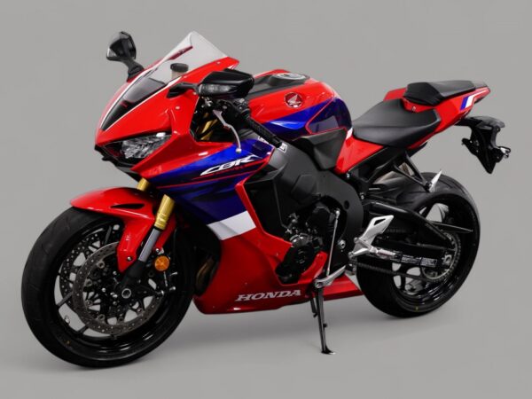2024 Honda CBR1000RR - Image 2