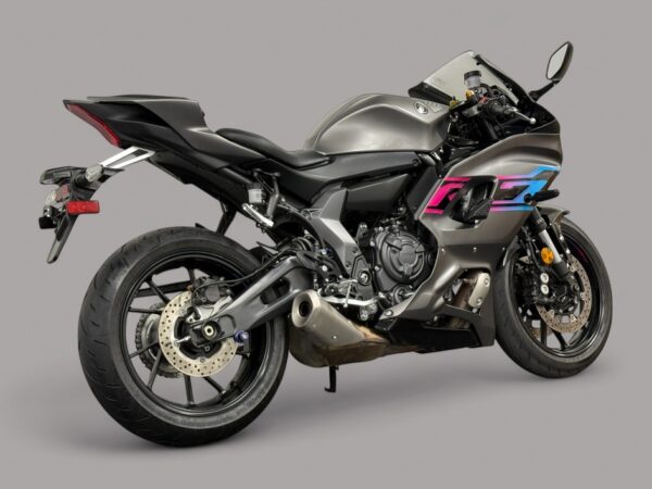 2024 Yamaha YZF-R7 - Image 2