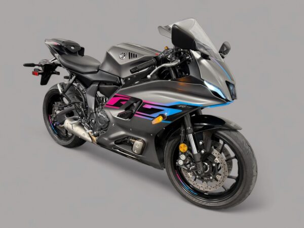 2024 Yamaha YZF-R7 - Image 4