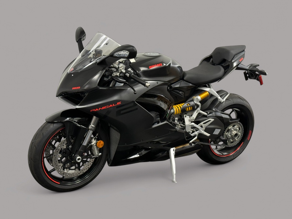 2025 Ducati PANIGALE V2