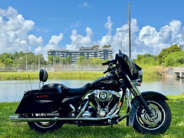 2007 Harley-Davidson Street Glide™ for Sale - Image 4