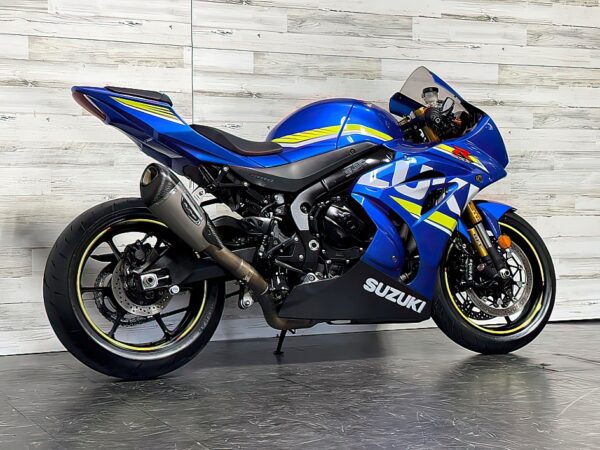 2017 Suzuki GSX-R1000RL7 - Image 4