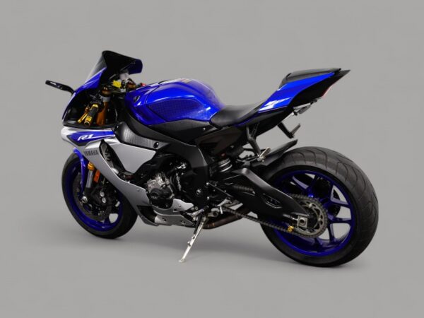 2015 Yamaha YZF-R1 - Image 4