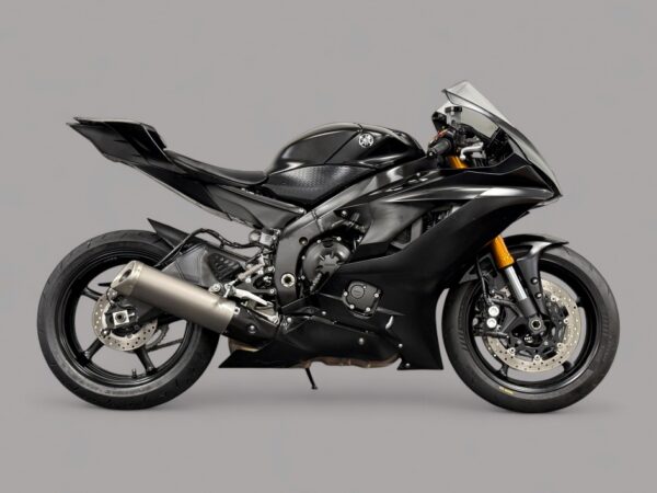 2023 Yamaha YZF-R6 RACE