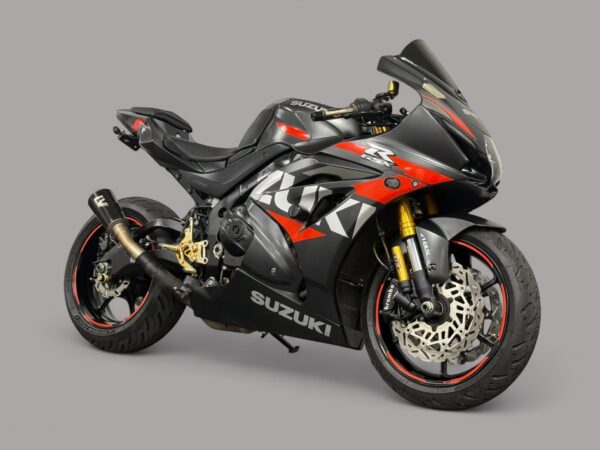 2021 Suzuki GSXR1000R - Image 2