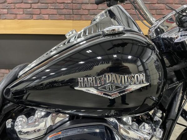 2019 Harley-Davidson® FLHR - Road King® - Image 3